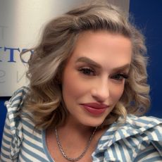 Angela R.