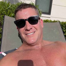 Reel Knowledge Fishing(FishGuarant)